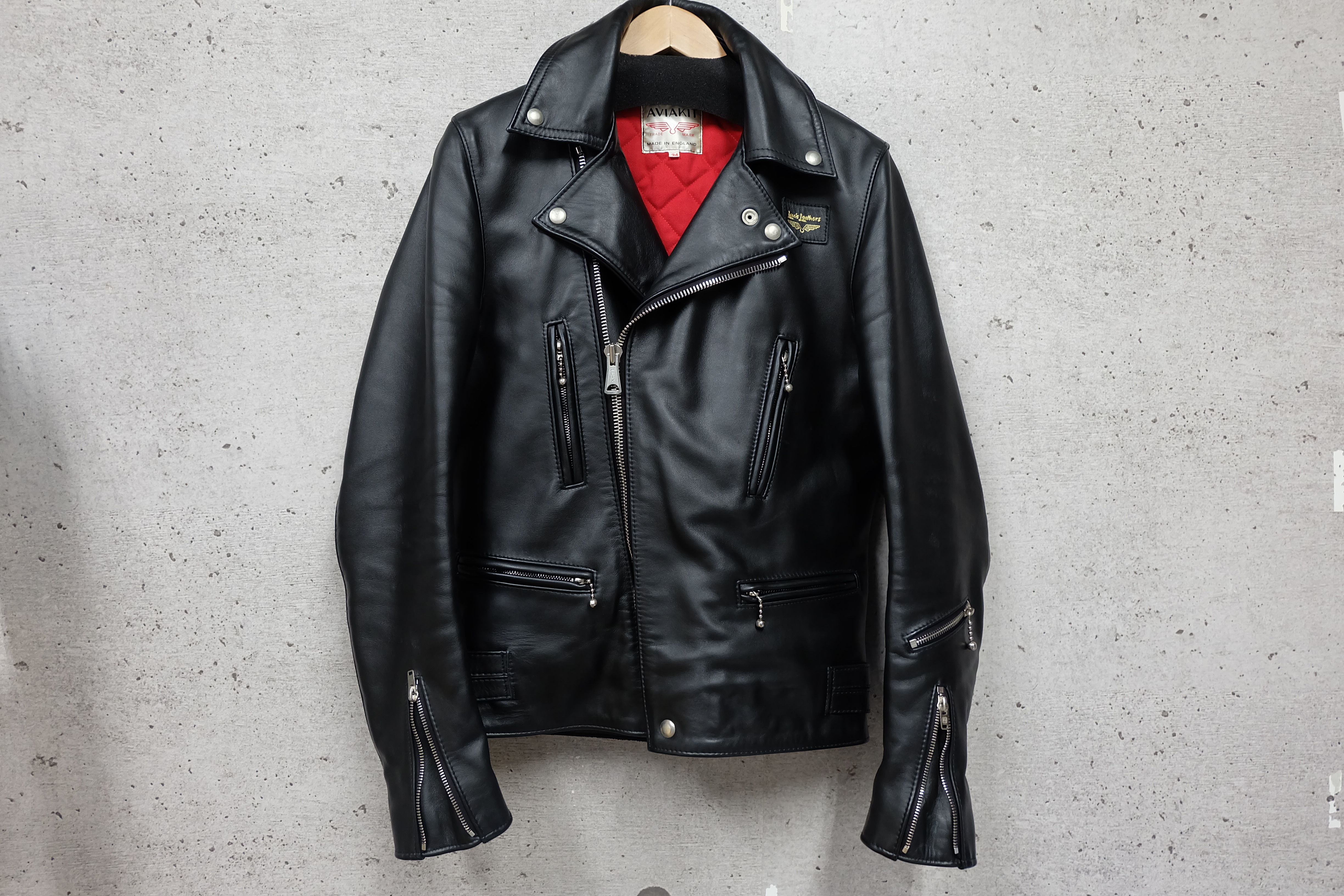 Lewis Leathers 402 ライトニング（size:34） Lewis Leathers / #402T /TIGHT FIT 402LIGHTNING HORSE HIDE (BK