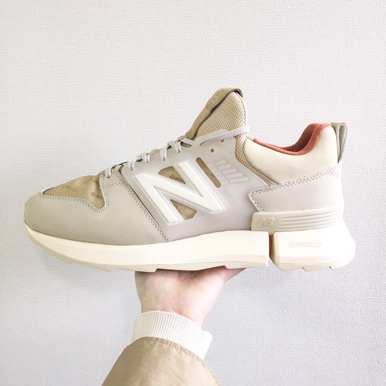 aura lee new balance