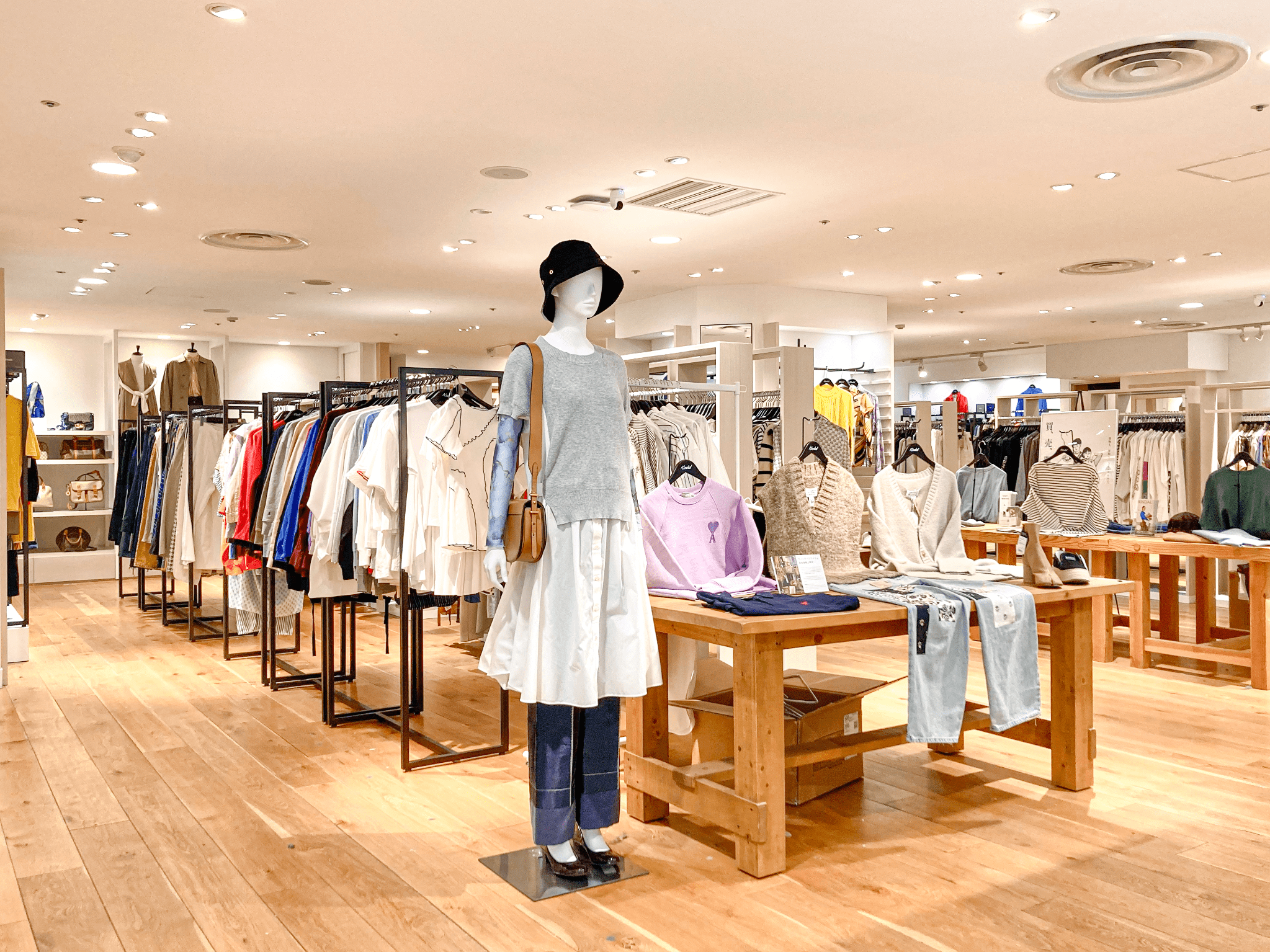 カインドオル静岡パルコ店の店内画像