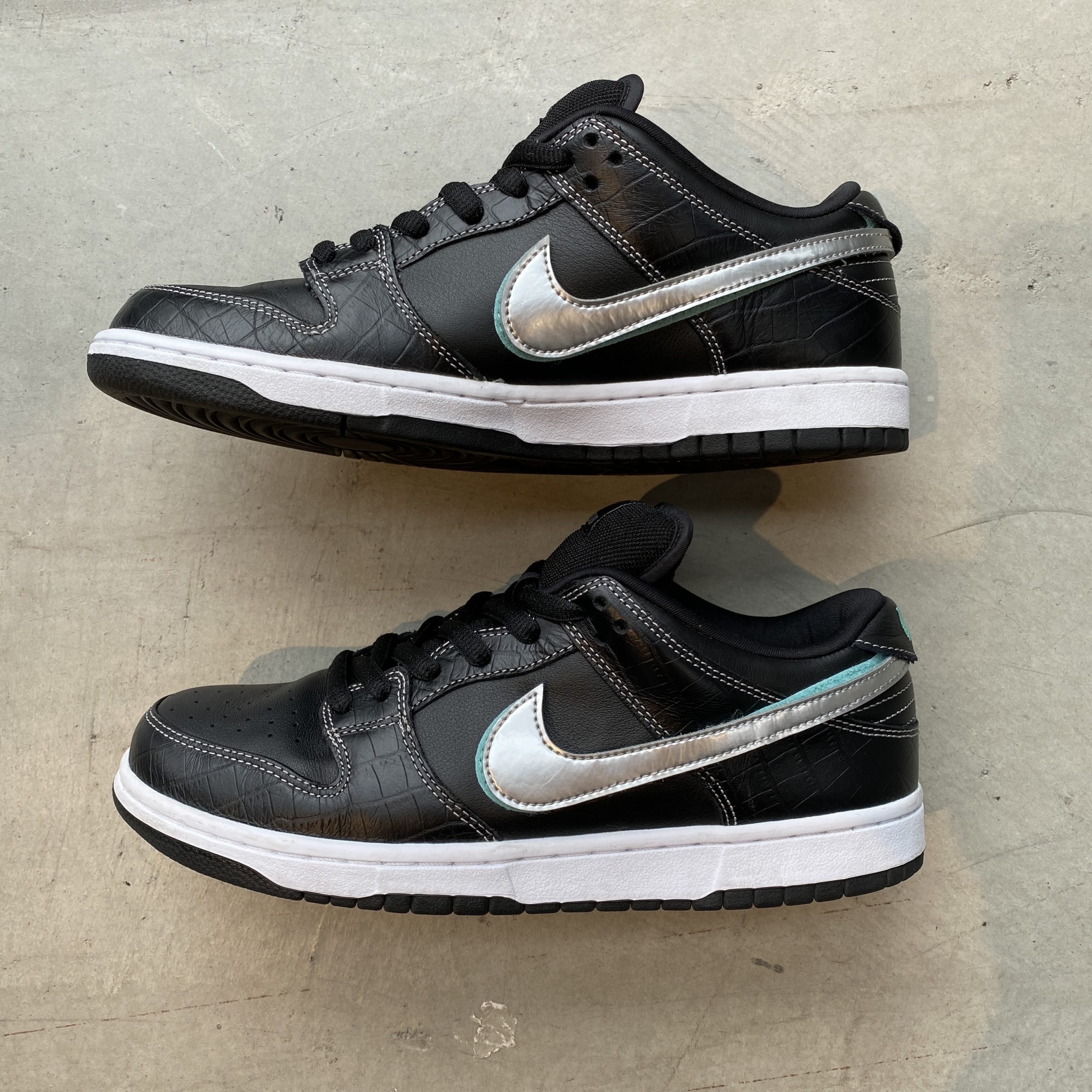 NIKE SB/ナイキエスビー】SB DUNK LOW PRO “DIAMOND SUPPLY CO”【買取 
