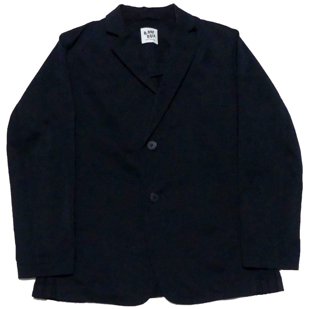 ISSEY MIYAKE(イッセイミヤケ) {{A-POC ABLE ISSEY MIYAKE}}セーラー 中古 古着 0303 熱を加えて立体化する、一枚の布 製品化へ ― A-POC ABLE ISSEY