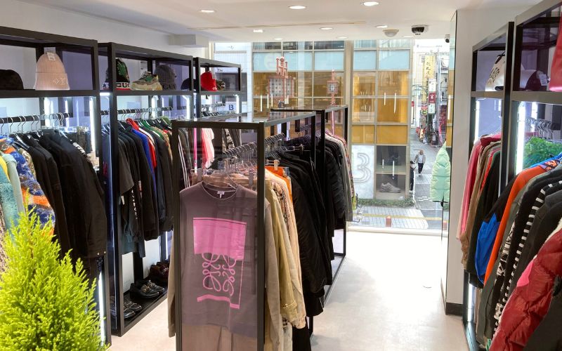 Interior of Kindal Shinjuku
