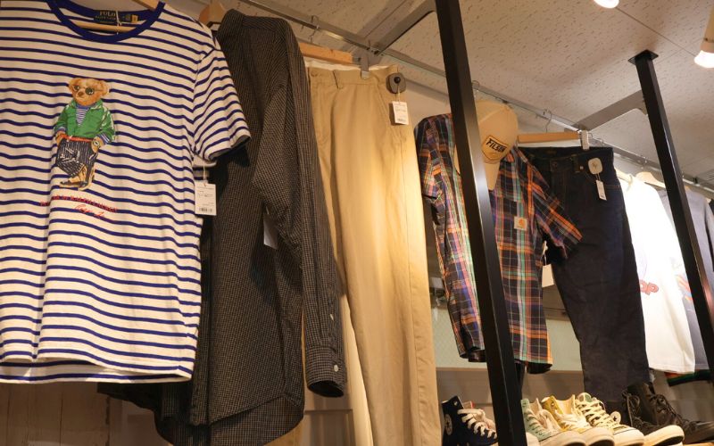Fashion Display at Kindal Yotsubashi Kitahorie