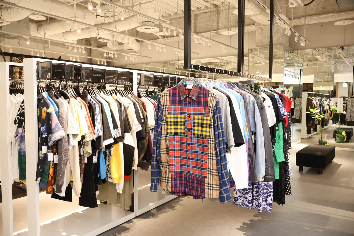 Clothing racks at Kindal Hiroshima PARCO