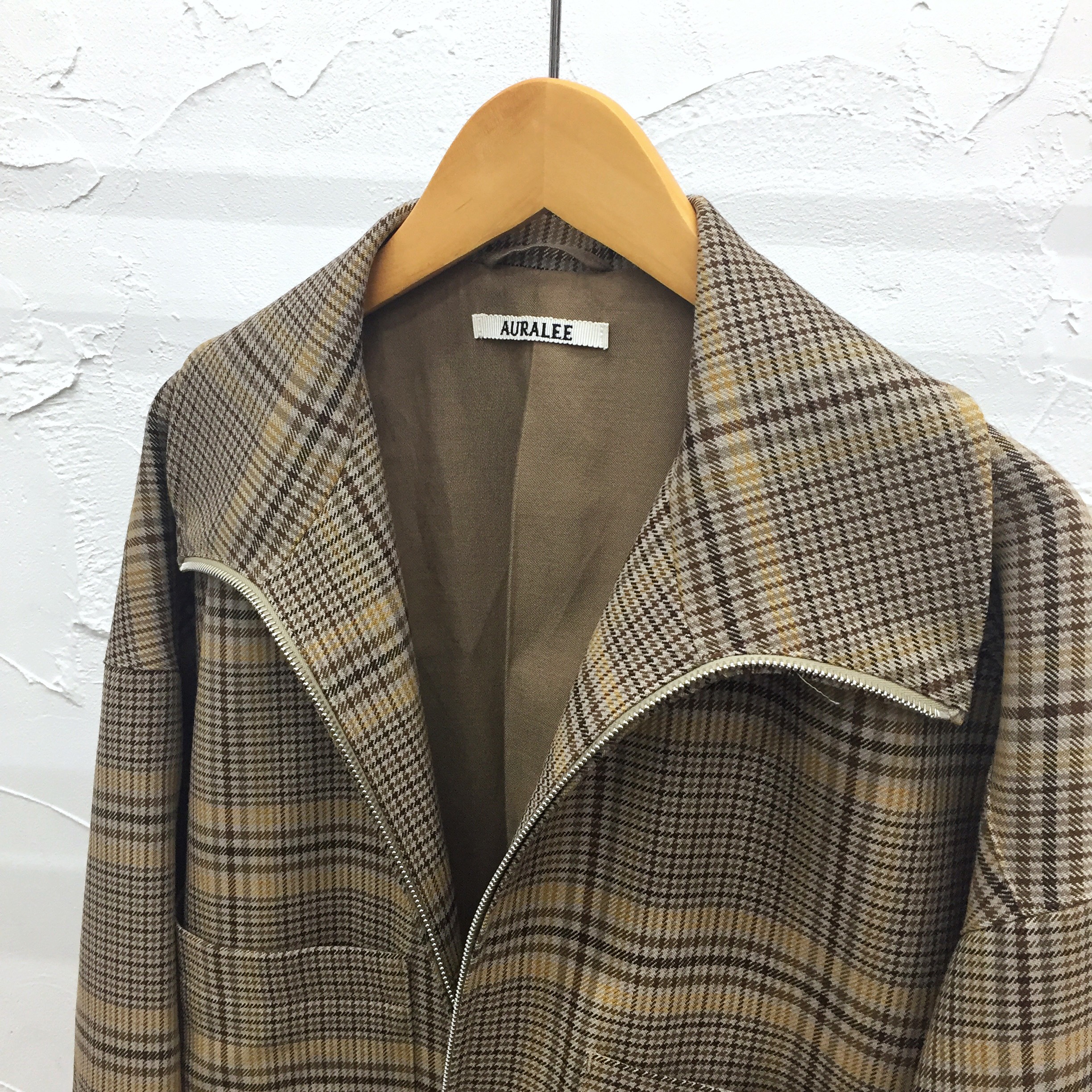 AURALEE/オーラリーを東大阪で売るなら高価買取のカインドオル