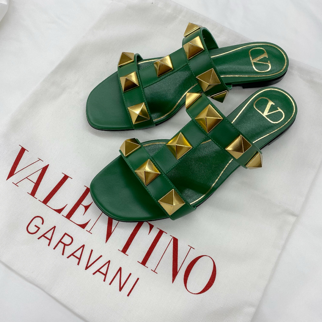 VALENTINO GARAVANI】 ローマンスタッズ フラットサンダル【買取入荷 