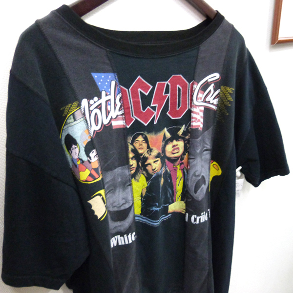 新品 DISCOVERED 22AW 再構築 ACDC リメイクTシャツ