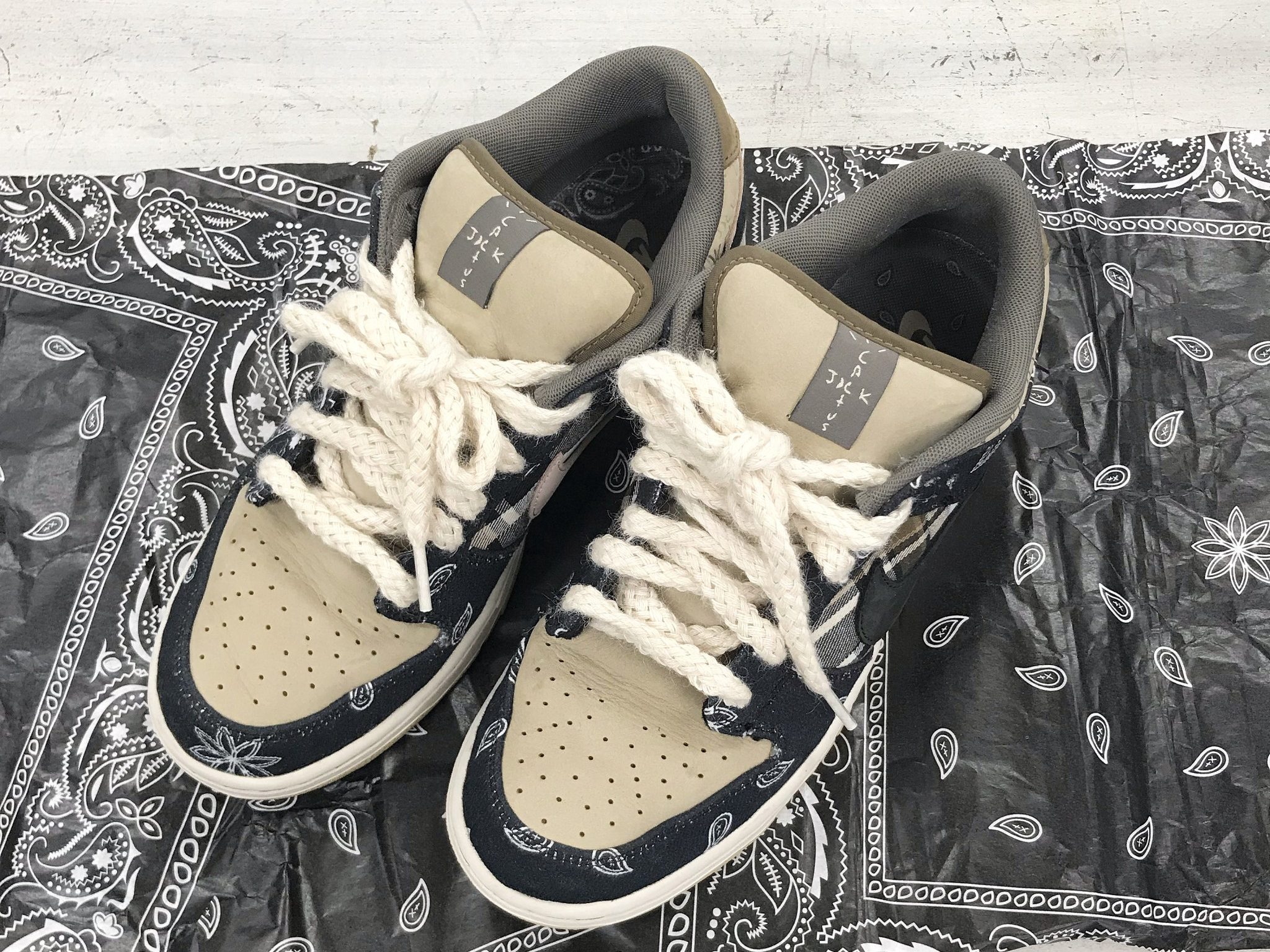 原宿店 買取強化nikeレアスニーカー5選 8月 Kindal カインドオル ブランド古着買取 販売 通販 原宿店 買取強化nikeレアスニーカー5選 8月 Kindal カインドオル ブランド古着買取 販売 通販