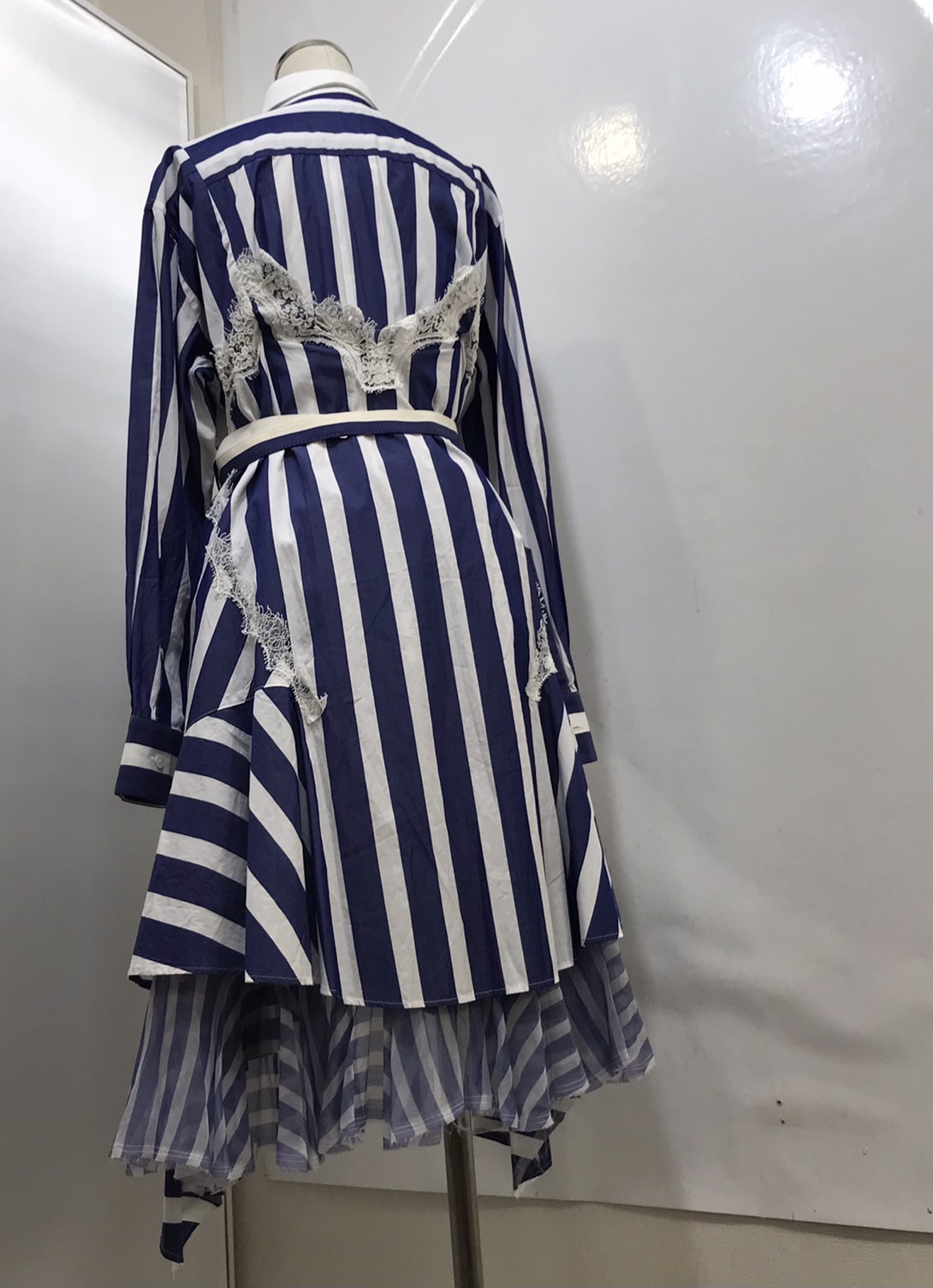 sacai/サカイ】レース切り替えベルト付きストライプワンピース【買取  