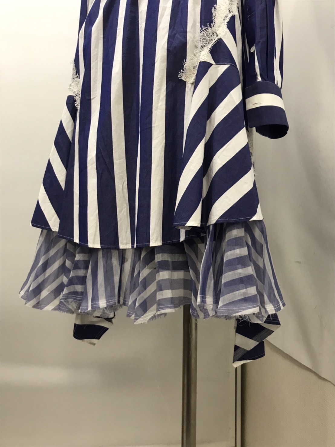 sacai/サカイ】レース切り替えベルト付きストライプワンピース【買取  