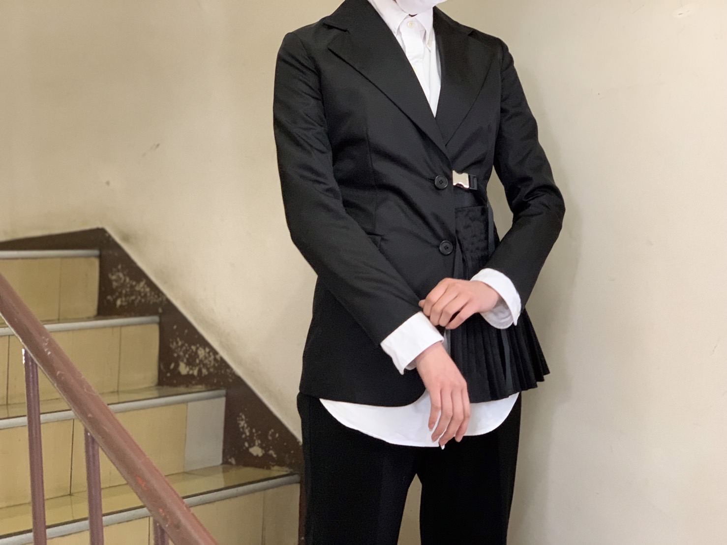 PRADA】RE-NYRONプリーツ切替ベルテッドシングルジャケット【買取入荷 