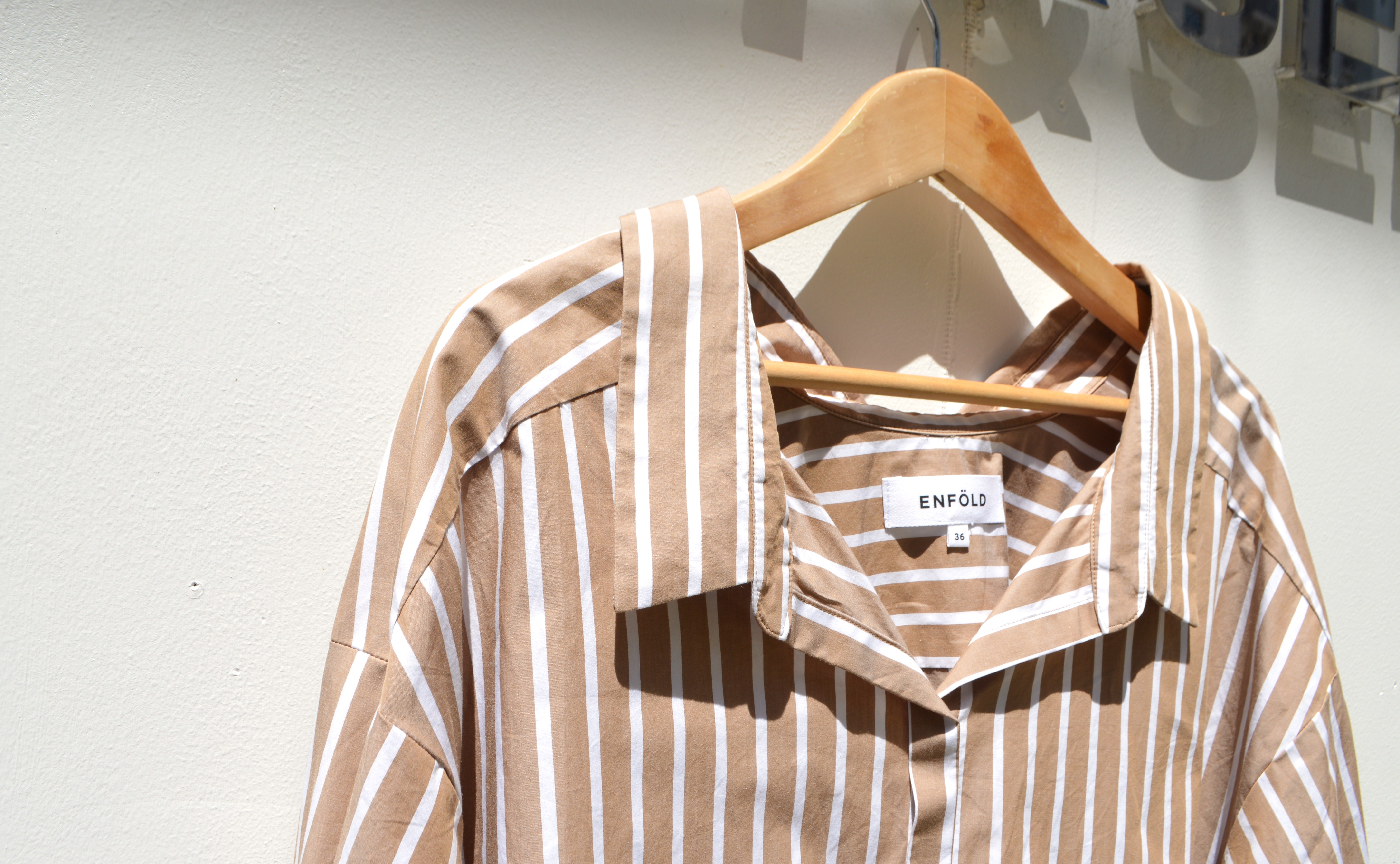 肌寒い夏に羽織れるシャツを！Marc by Marc Jacobs[ﾏｰｸｼﾞｪｲｺﾌﾞｽ]､ENFOLD[ｴﾝﾌｫﾙﾄﾞ] | カインドオル