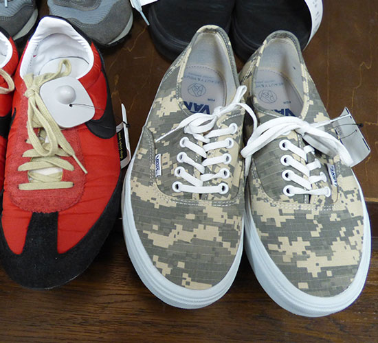 やっぱりスニーカーですな New Balance Nike Vans カインドオル Kindal 吉祥寺店 ブランド古着買取 販売 通販カインドオル Kindal 吉祥寺店 ブランド古着買取 販売 通販