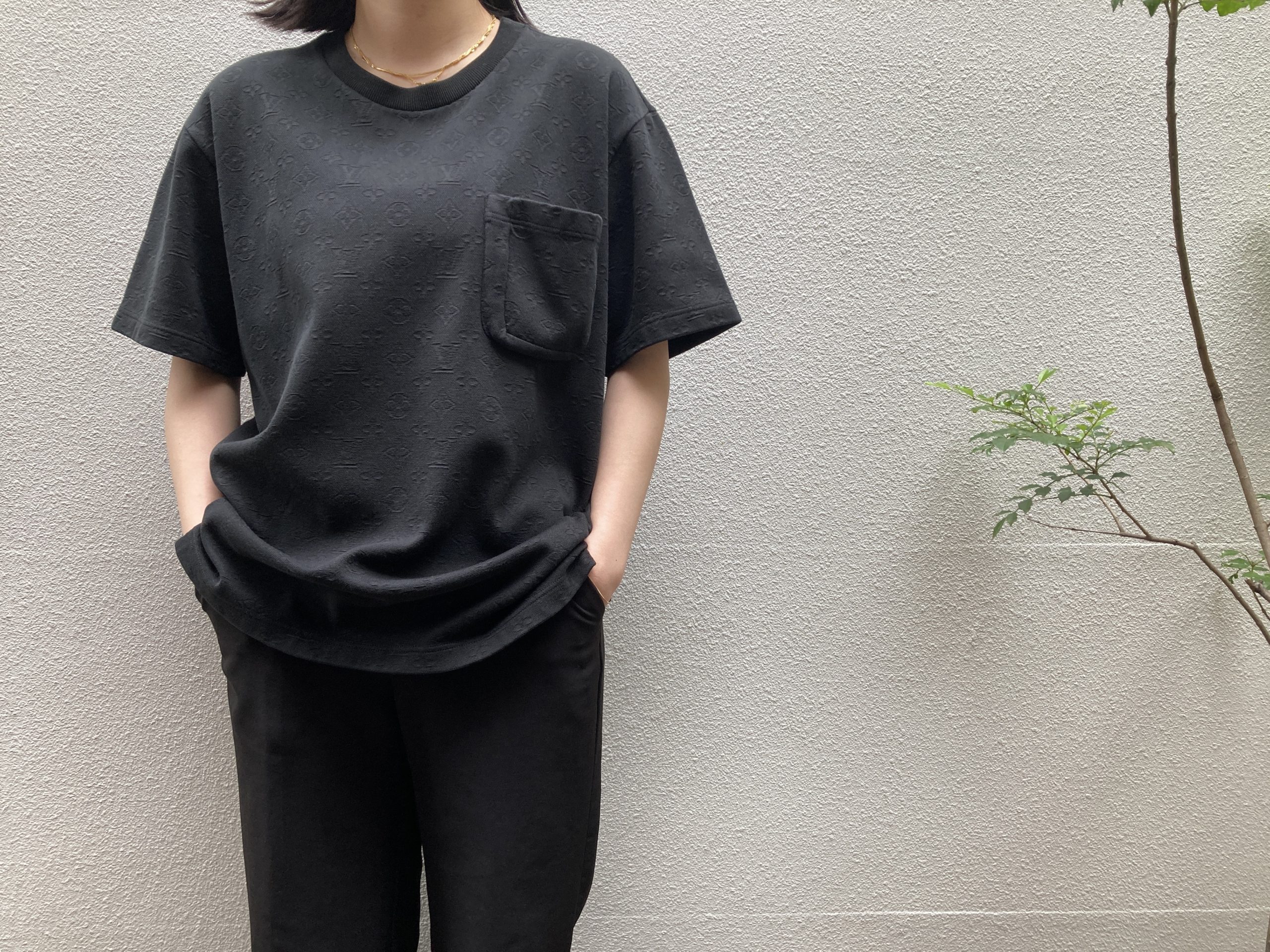 LOUIS VUITTON】シグネチャー3Dポケットモノグラム半袖Tシャツ【買取 