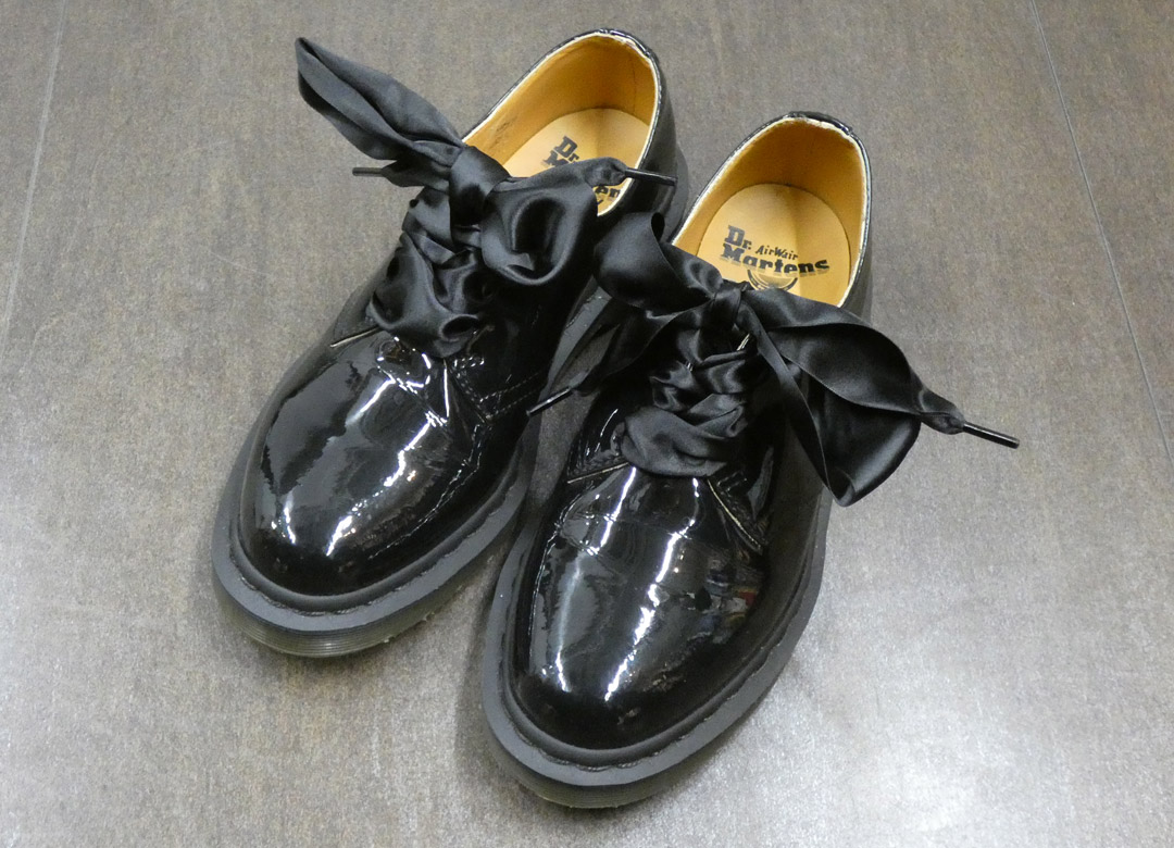 Dr.Martens×Ray BEAMS(ドクターマーチン レイビームス)FURLA(フルラ) カインドオル(kindal)名古屋栄店|ブランド古着買取・販売・通販 Dr.Martens×Ray BEAMS(ドクターマーチン レイビームス)FURLA(フルラ) カインドオル(kindal)名古屋栄店|ブランド古着買取・販売・通販