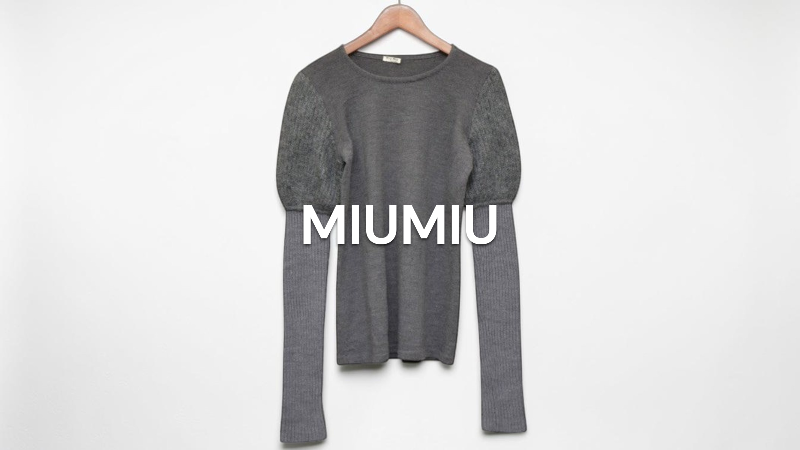 新入荷】MIU MIU(ミュウミュウ) 2007年製 モヘヤ混ぜセーター モヘア