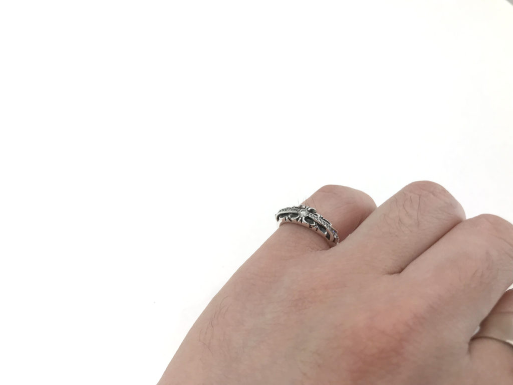 楽天市場】CHROME HEARTS 22K BABY CLASSIC FLORAL CROSS RING PAVE  