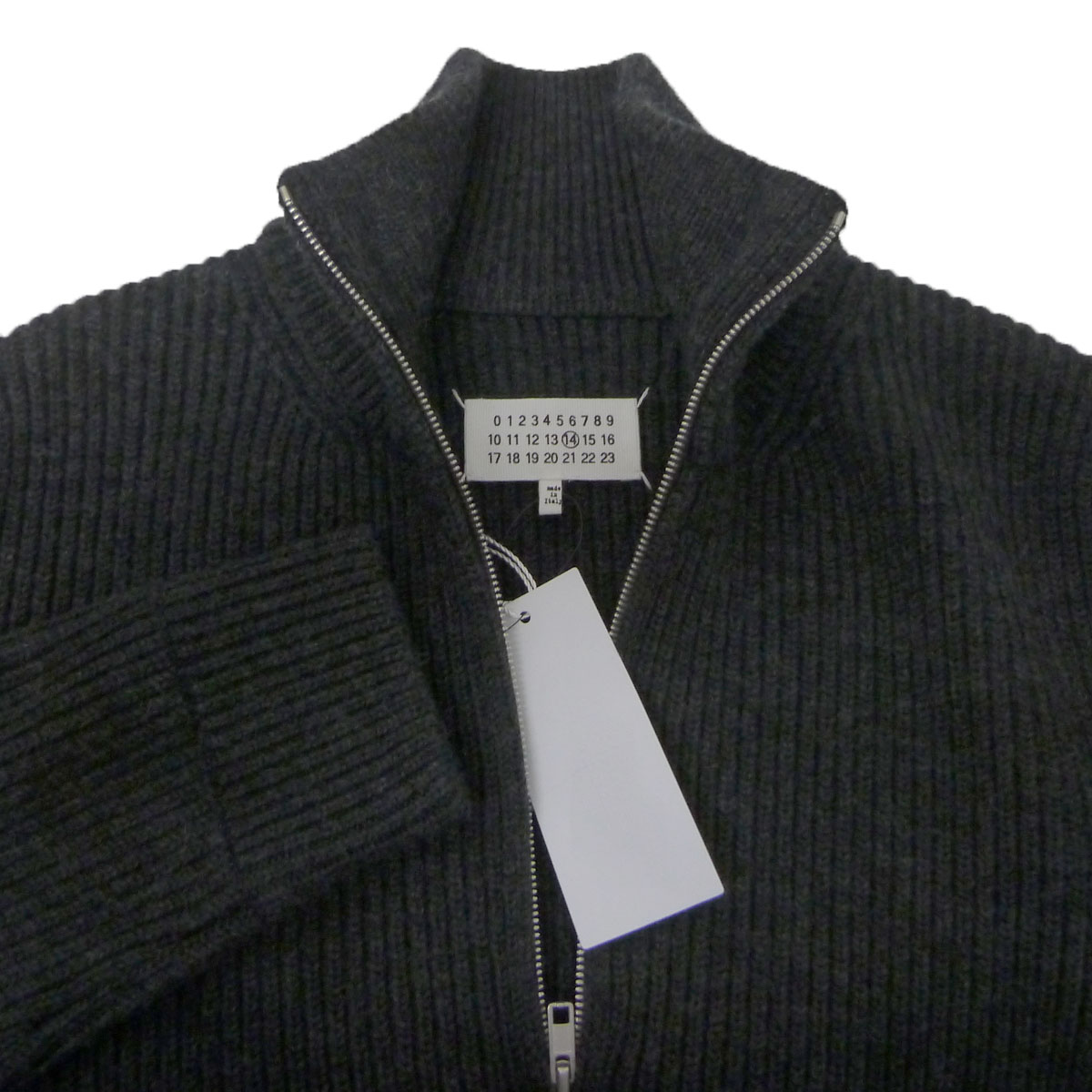 Maison Margiela メゾン マルジェラ Driver S Zip Up Knit 買取入荷情報 カインドオル Kindal 渋谷神南店 ブランド古着買取 販売 通販