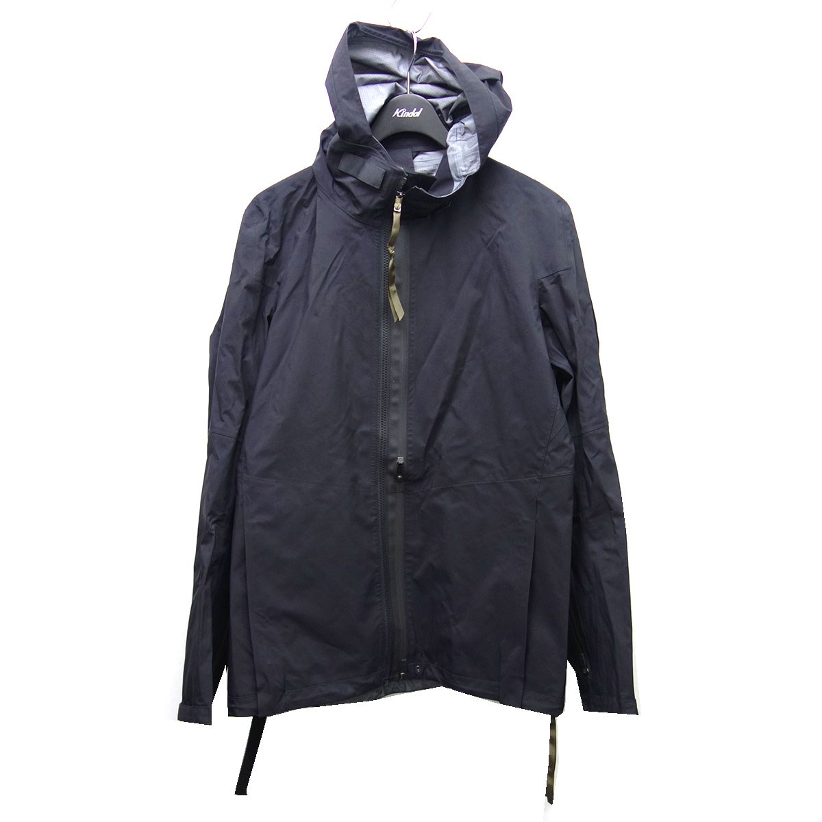 ACRONYM/アクロニウム 新宿で高価買取はブランド古着カインドオル新宿 