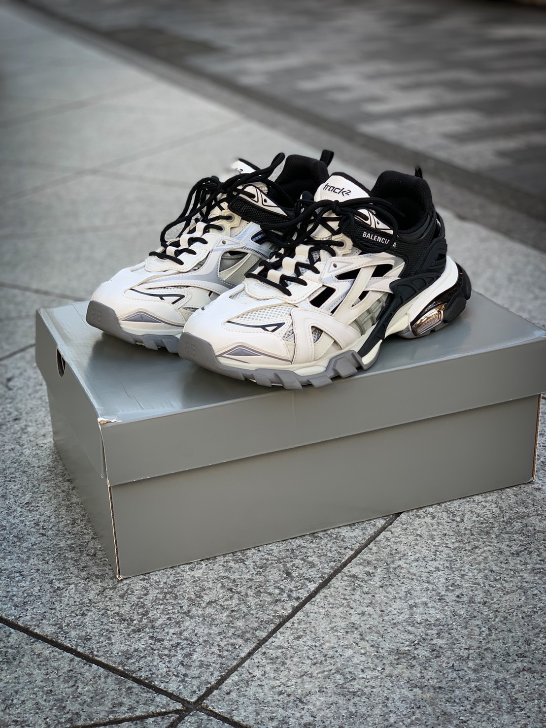 BALENCIAGA/バレンシアガ】Track 2 OPEN SNEAKER【買取入荷情報 