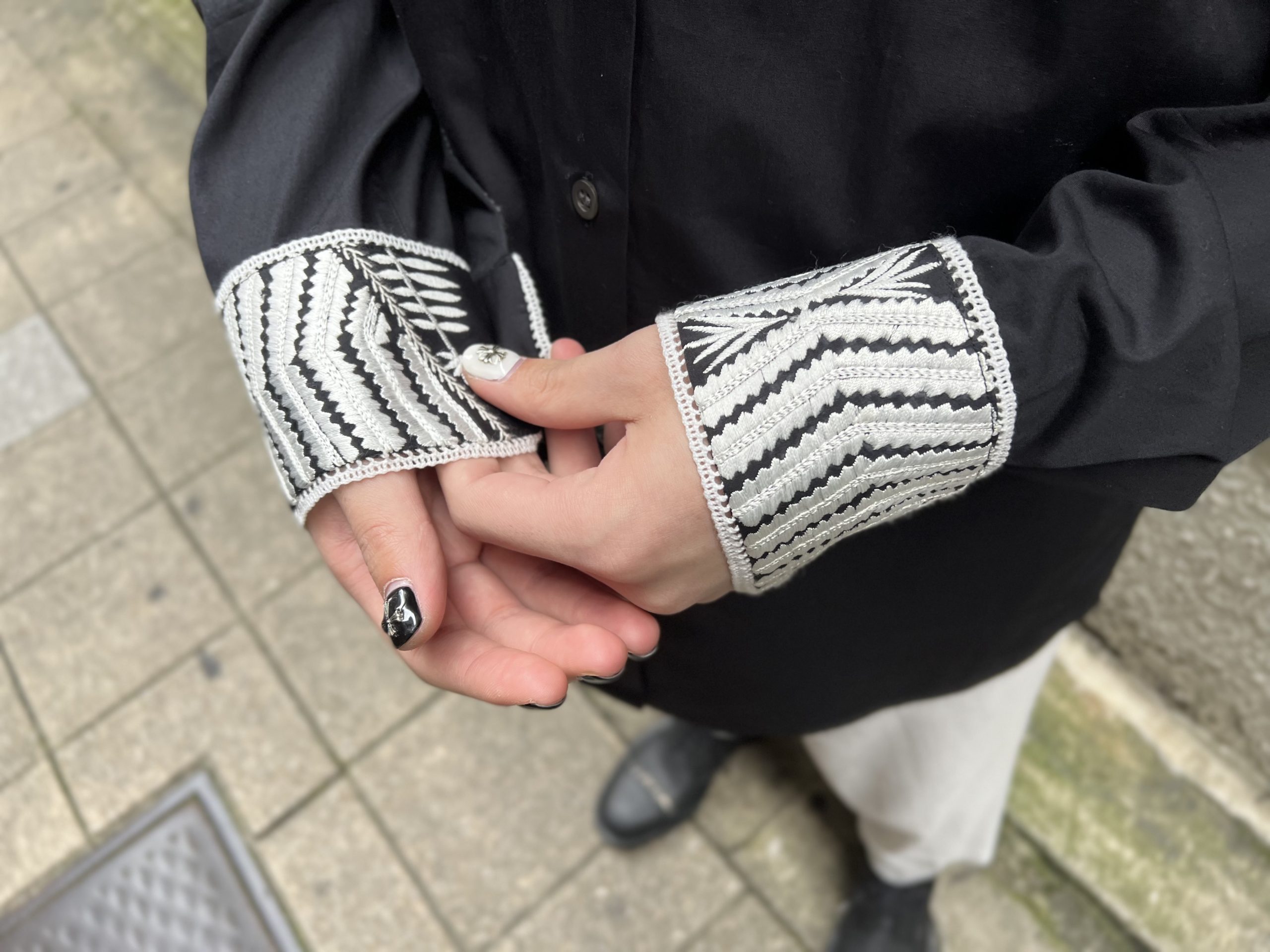 DRIES VAN NOTEN/ドリス・ヴァン・ノッテン】刺繍デザインシャツ【買取 