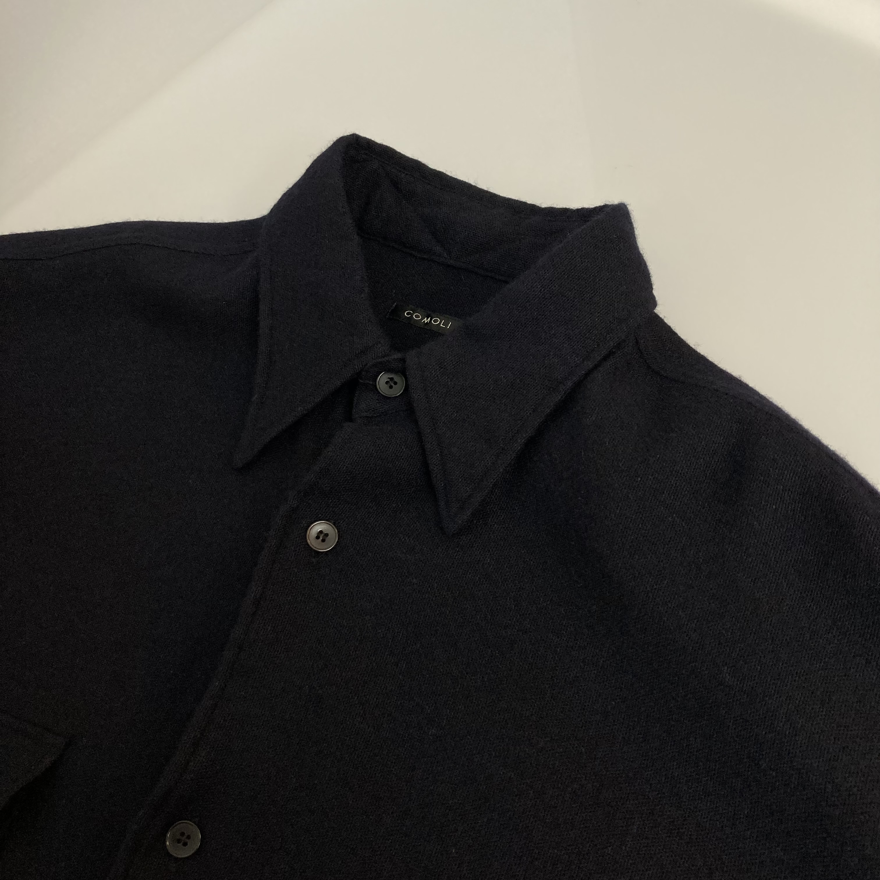 COMOLI/コモリ】カシミヤ和紙ワークシャツ【買取入荷情報 